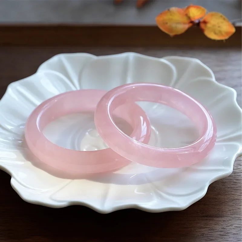Natural Madagascar white crystal ladies bracelet pink crystal woman bracelet ice seed jelly pink jade jewelry